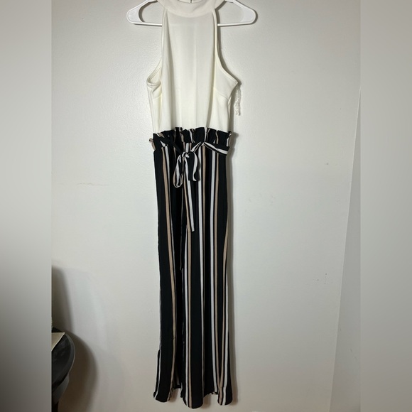 NEW!!! Francesca’s Julissan Jumpsuit Sz Large Beach Casual Halter Neck - Picture 2 of 9